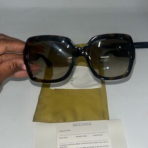 Gucci sunglasses
